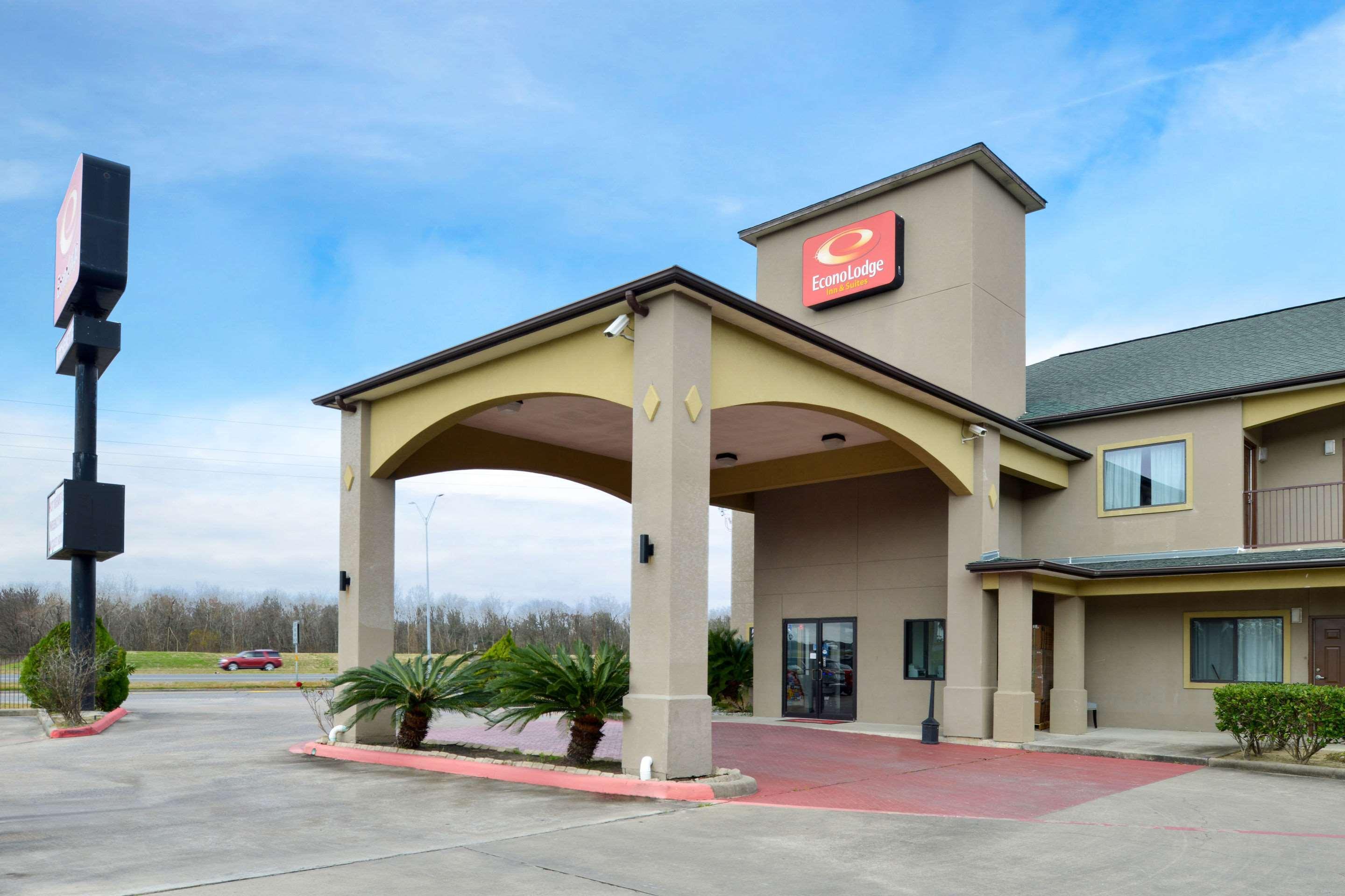Econo Lodge Inn & Suites Port Arthur Near Sabine Pass Exterior photo